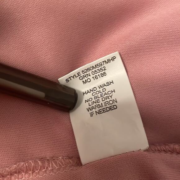 Sara Michelle Top in Dusty Rose Pink Floral Sz M Fashion Design w/many features - Picture 7 of 11